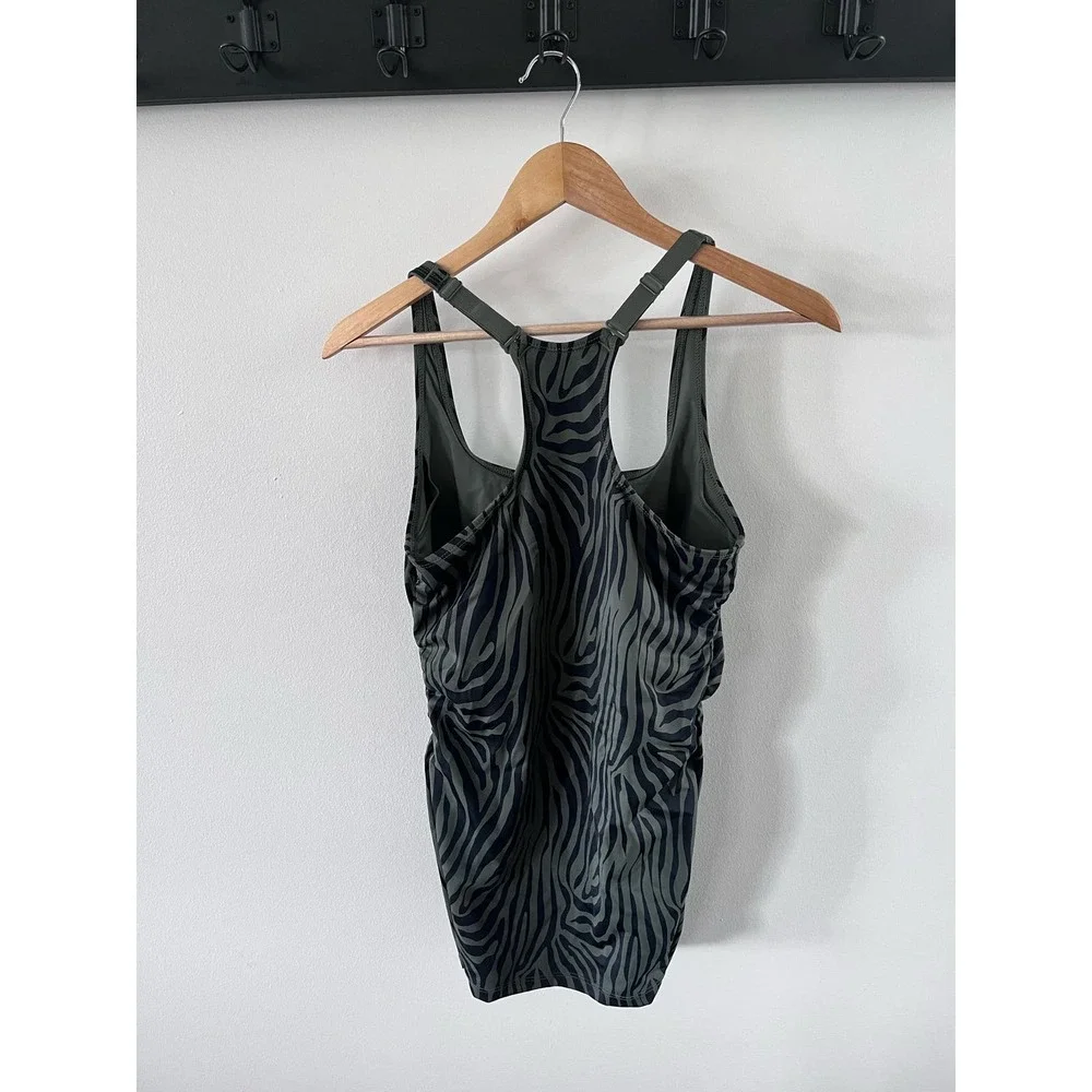Ruby Ribbon Workout Top - Picture 4 of 6